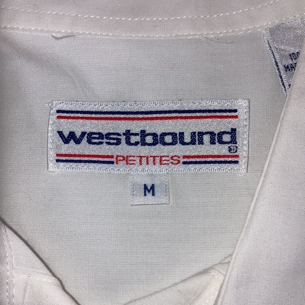 Vintage WestBound White ShortSleeved Buttonup Shirt Meduim with Blue beads - Picture 8 of 13